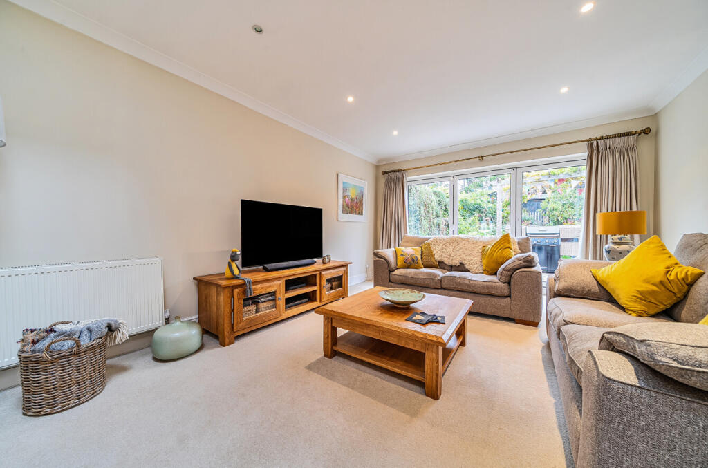 1369219-20-68efbf...