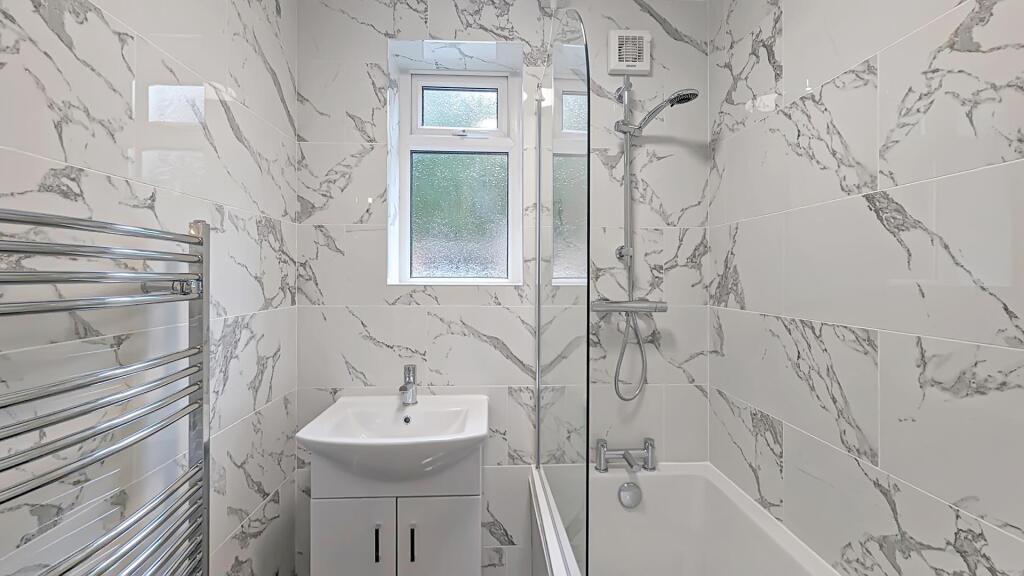 Bathroom-2.jpg