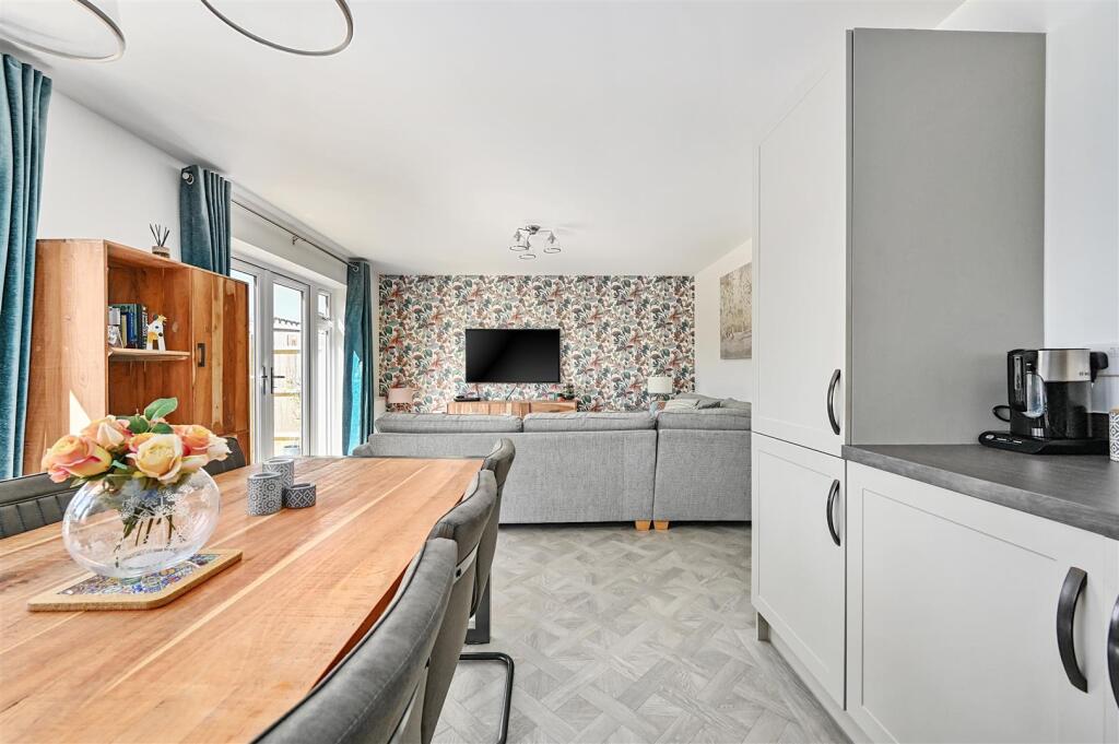 Kitchen Open Plan to Living Room3.jpg