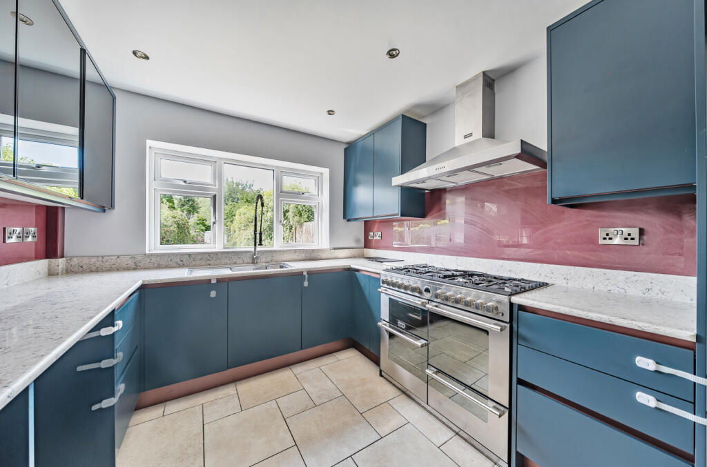 23-681a2c1dd5fcc-...