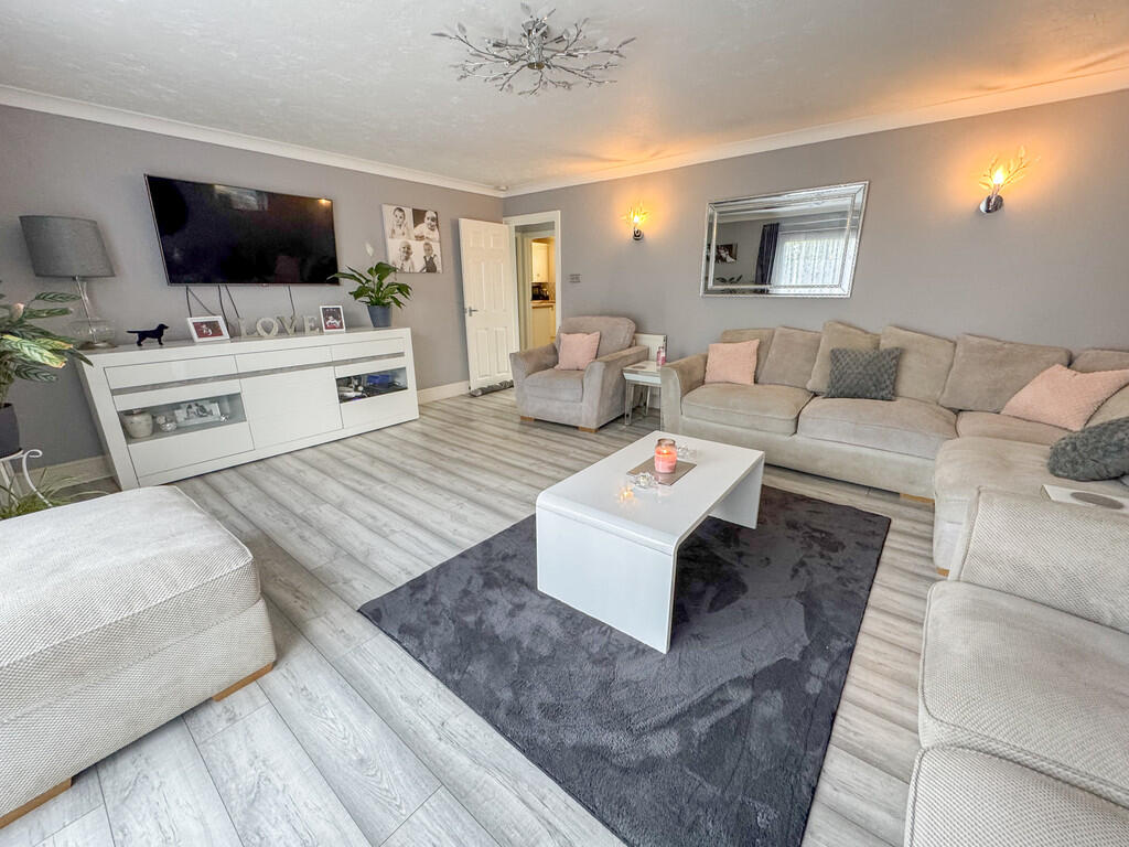 lounge 1