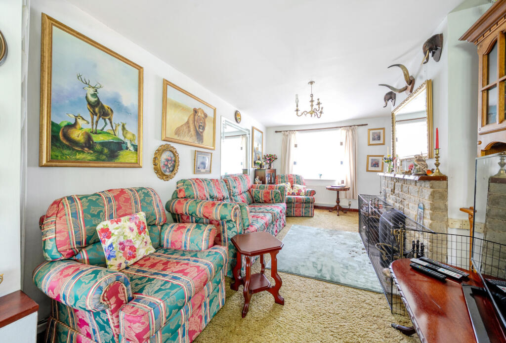 1329612-1-6883791...