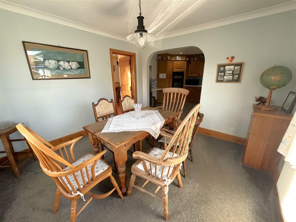 Kitchen Diner