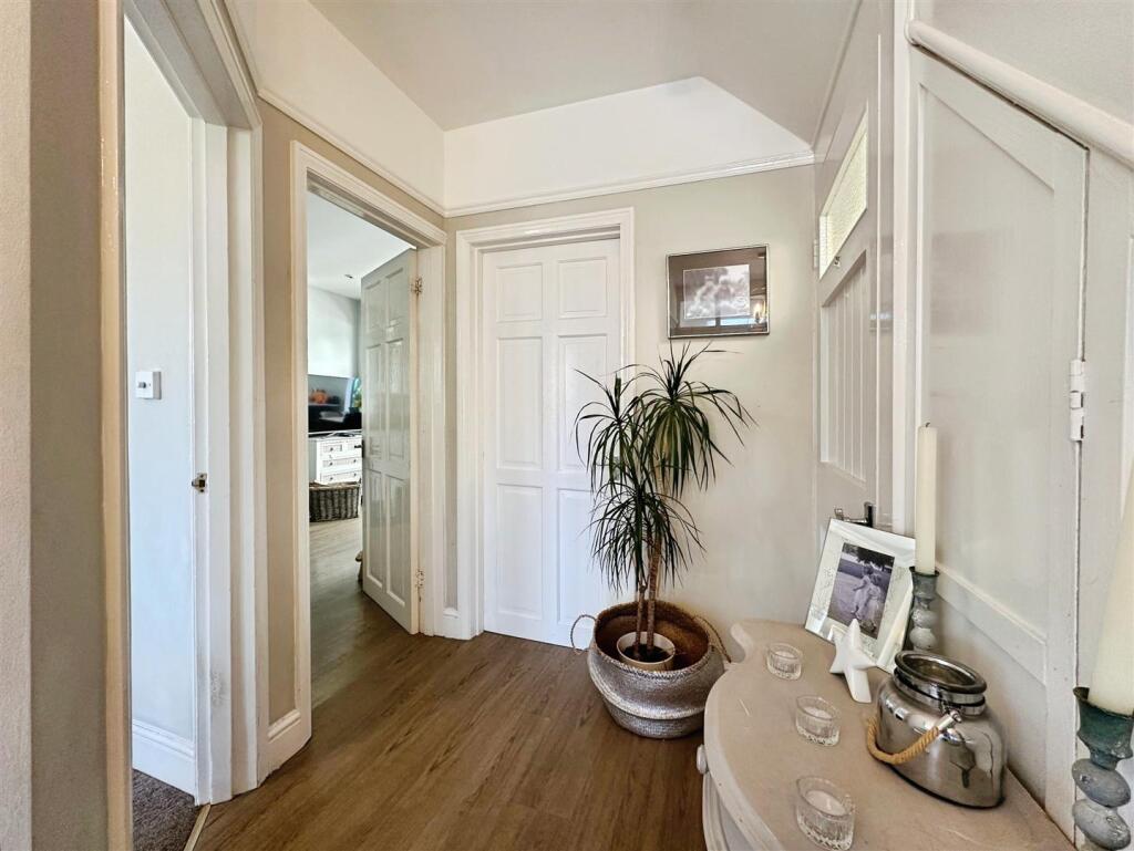 897417ae--42DC-B8B3-592BAEF45290-18204-0000071DB6C