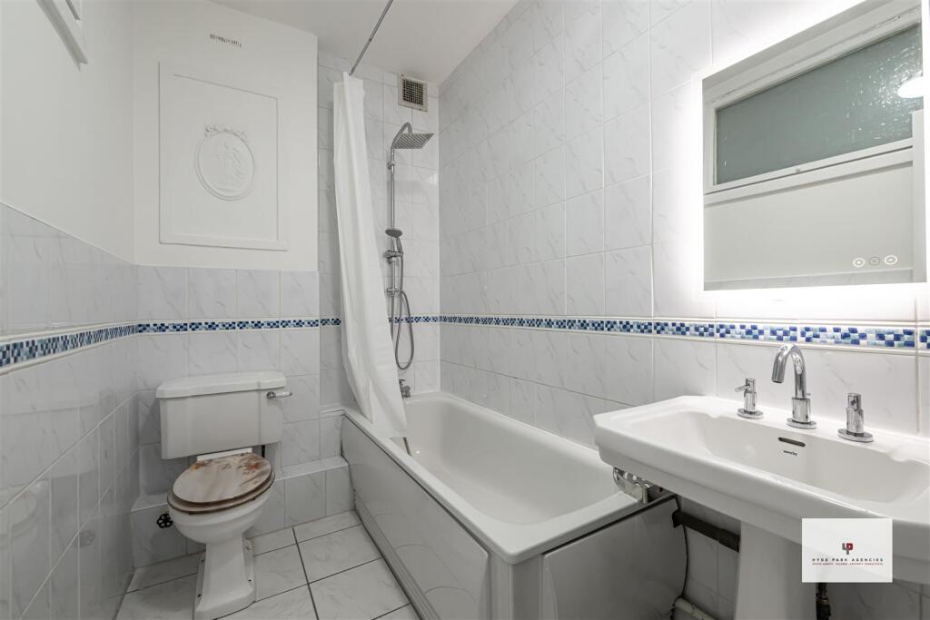 Princess Court 33-011 HR - HPA.jpg