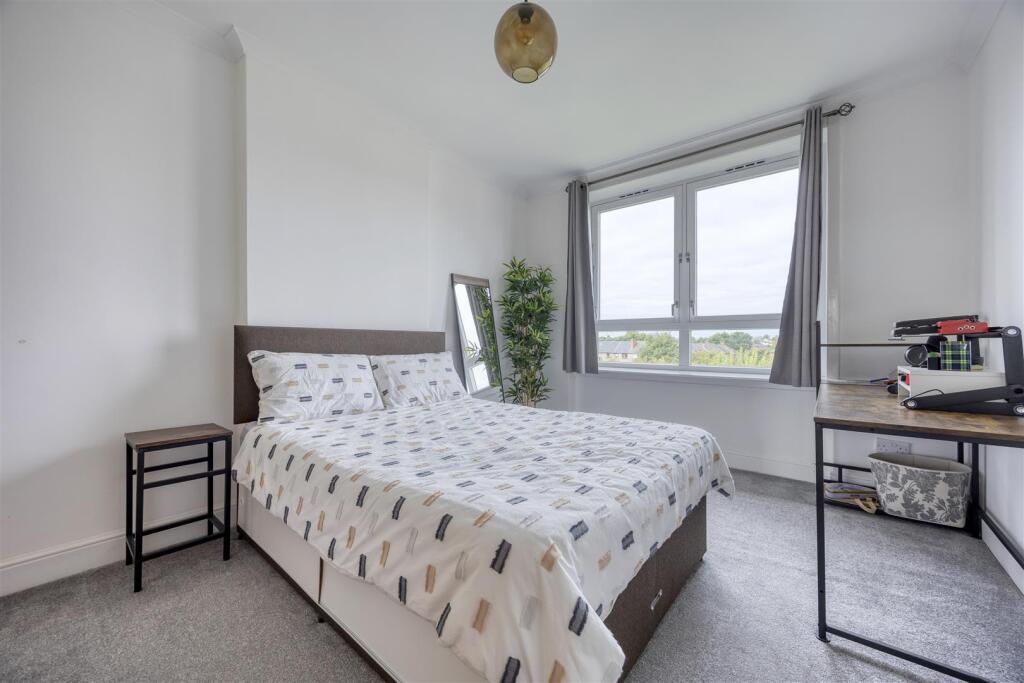 2-2_145_BEARSDEN_ROAD_GLASGOW_016.JPEG