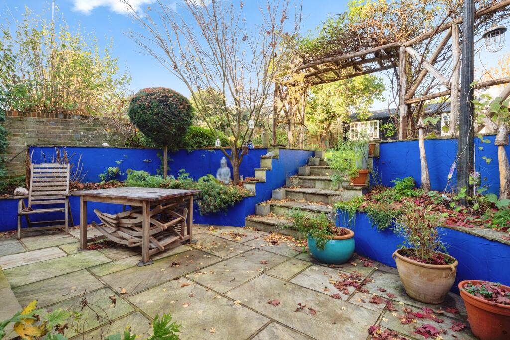 Garden 3