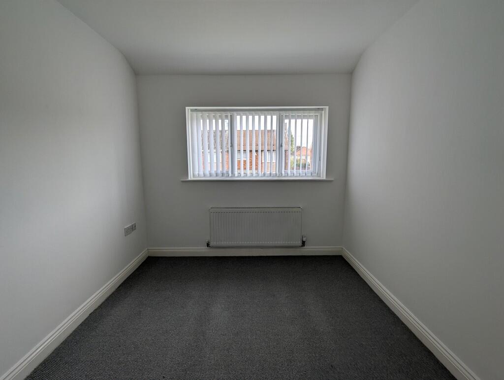 PXL_20250929_1056...