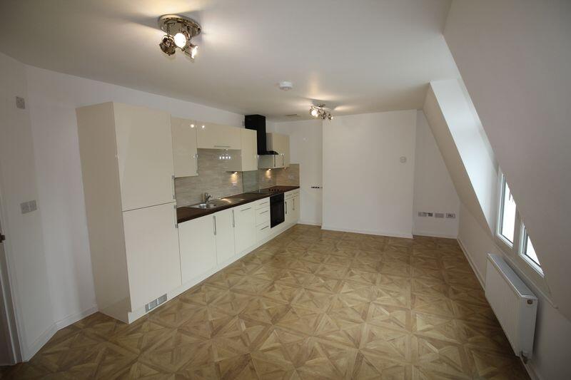Lounge/Kitchen