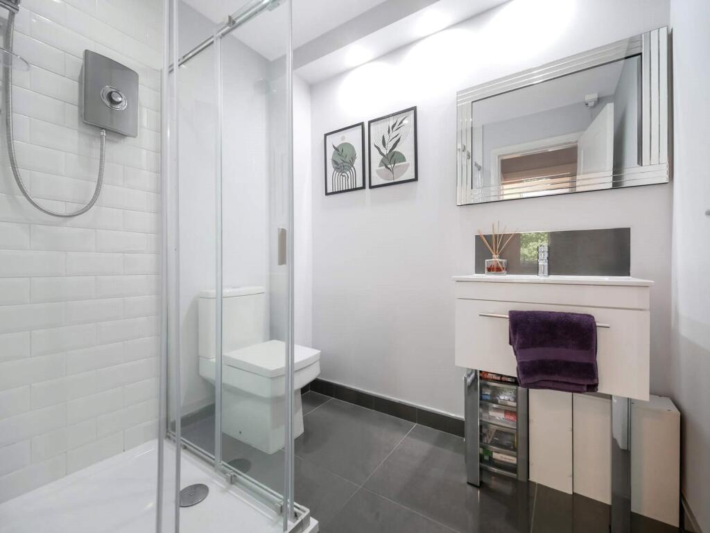 Ensuite