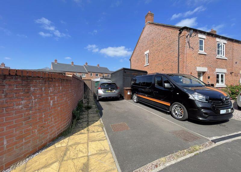 Extensive Off Road Parking With EV Ch...