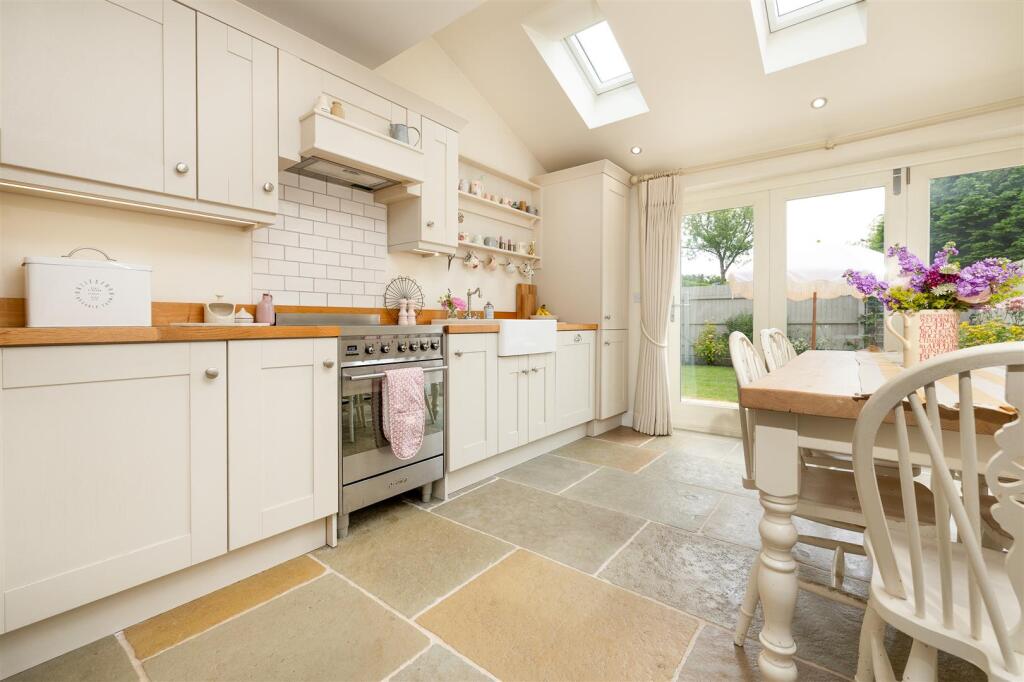 Range Road, Ashby