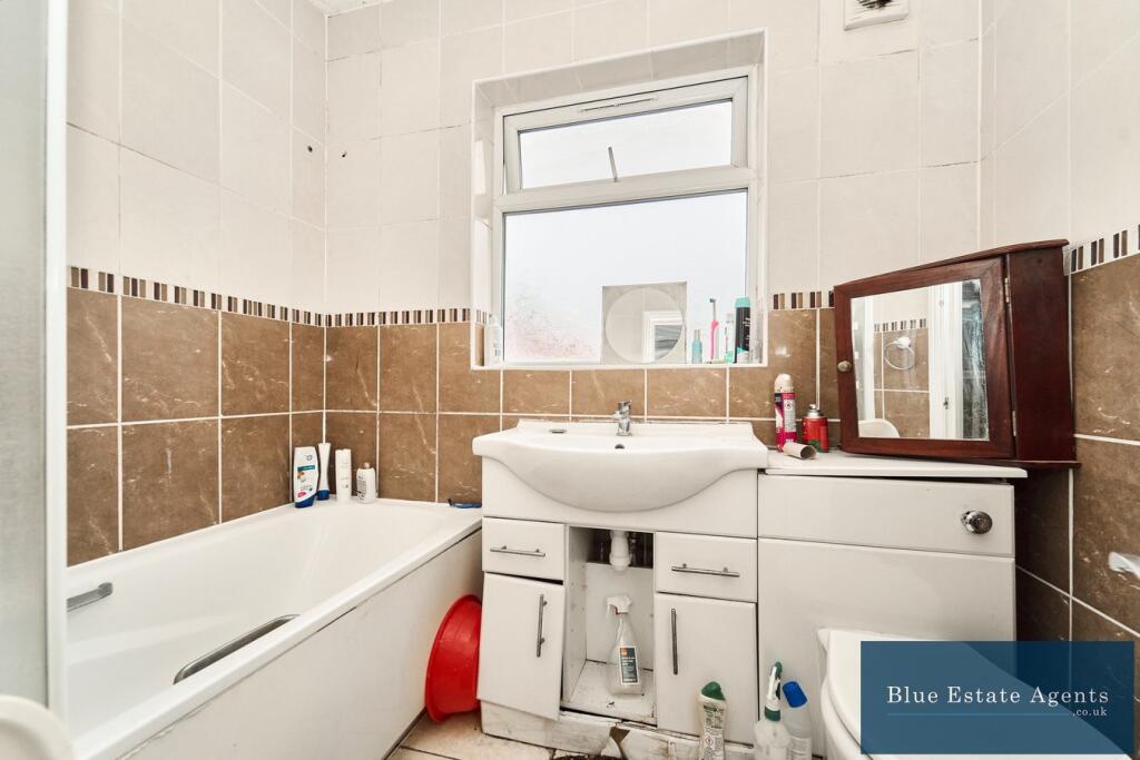 First Floor Family Bathroom Suite
