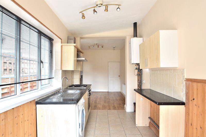 BREAKFAST KITCHEN