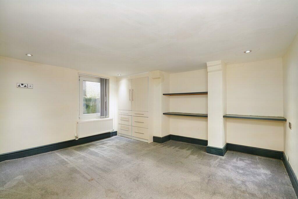 17 Garden Terrace - Bedroom