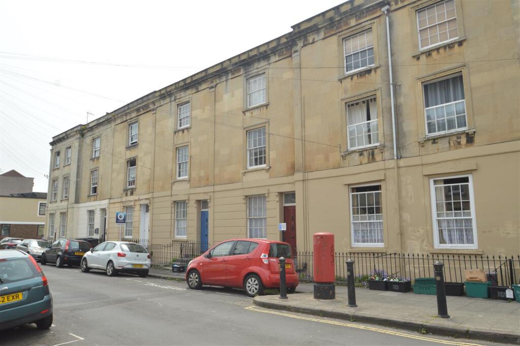 4 Clevedon Terrace.JPG