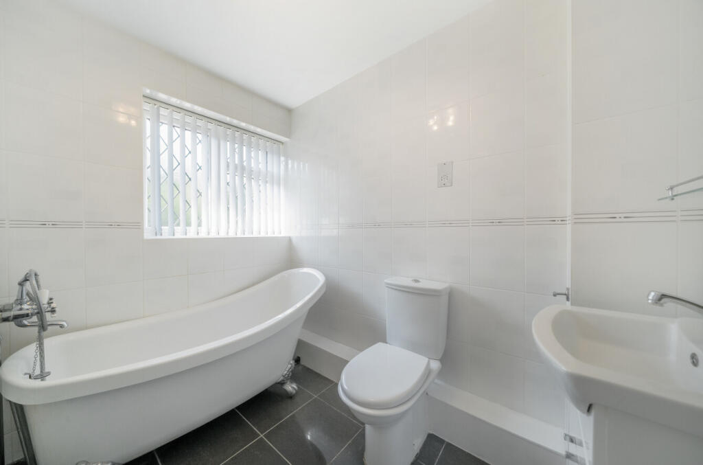 1290963-13-6824c5...