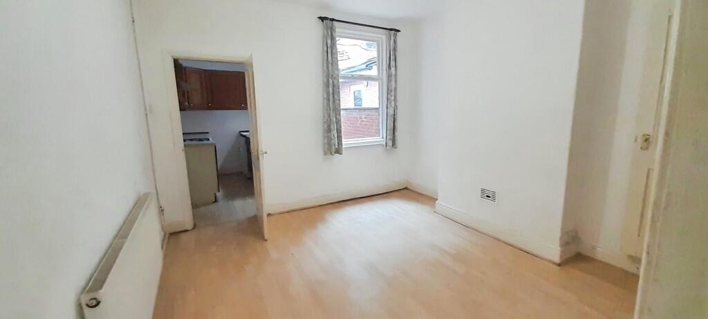 e62938dc-WhatsApp...