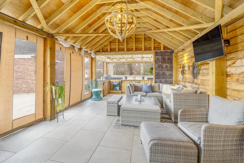 1 Paddock Lane (Holbeach)-16