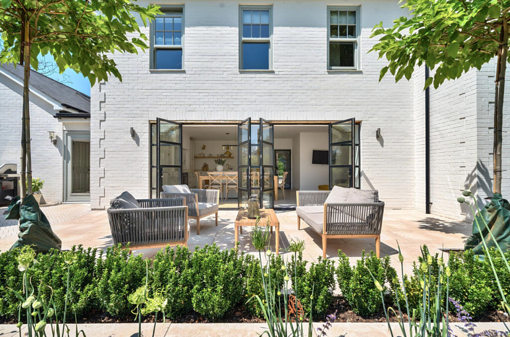 1311532-4-6854006...