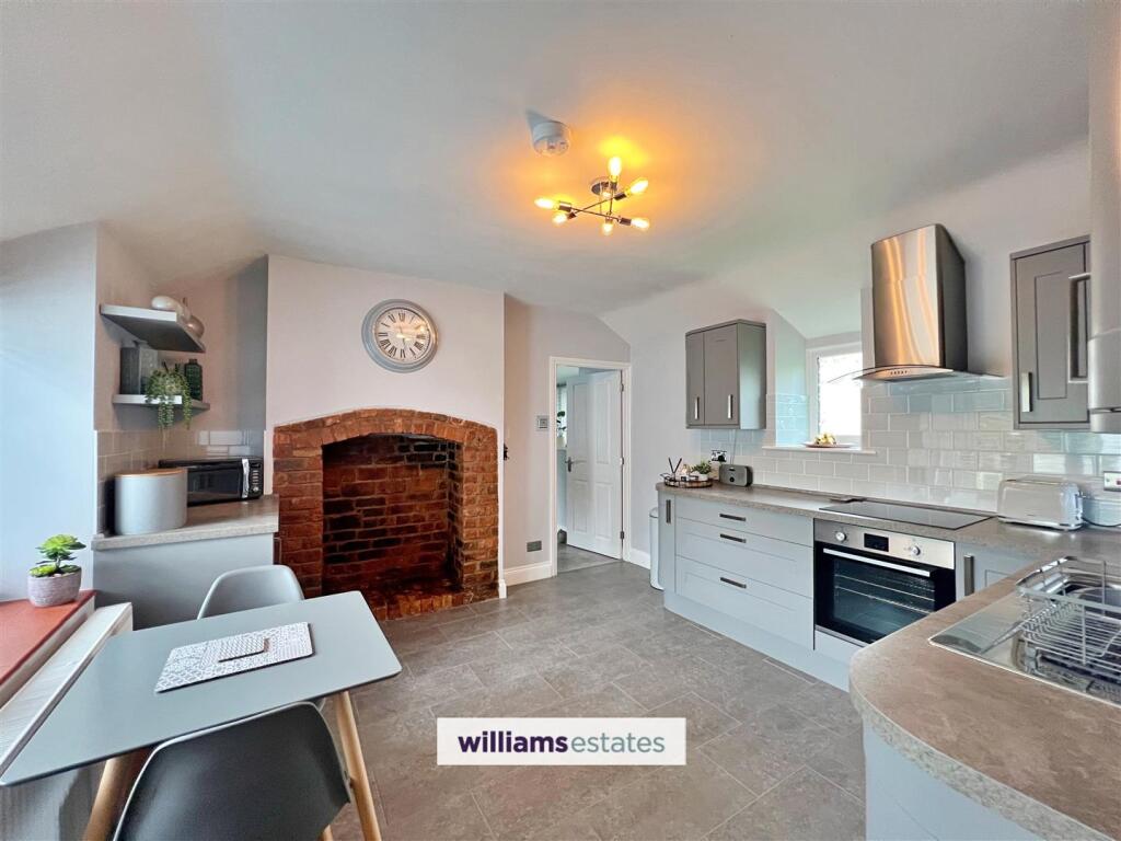 Annexe Kitchen