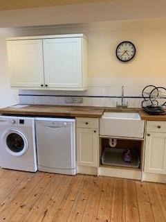 kitchen 15 Five Ash.jpg
