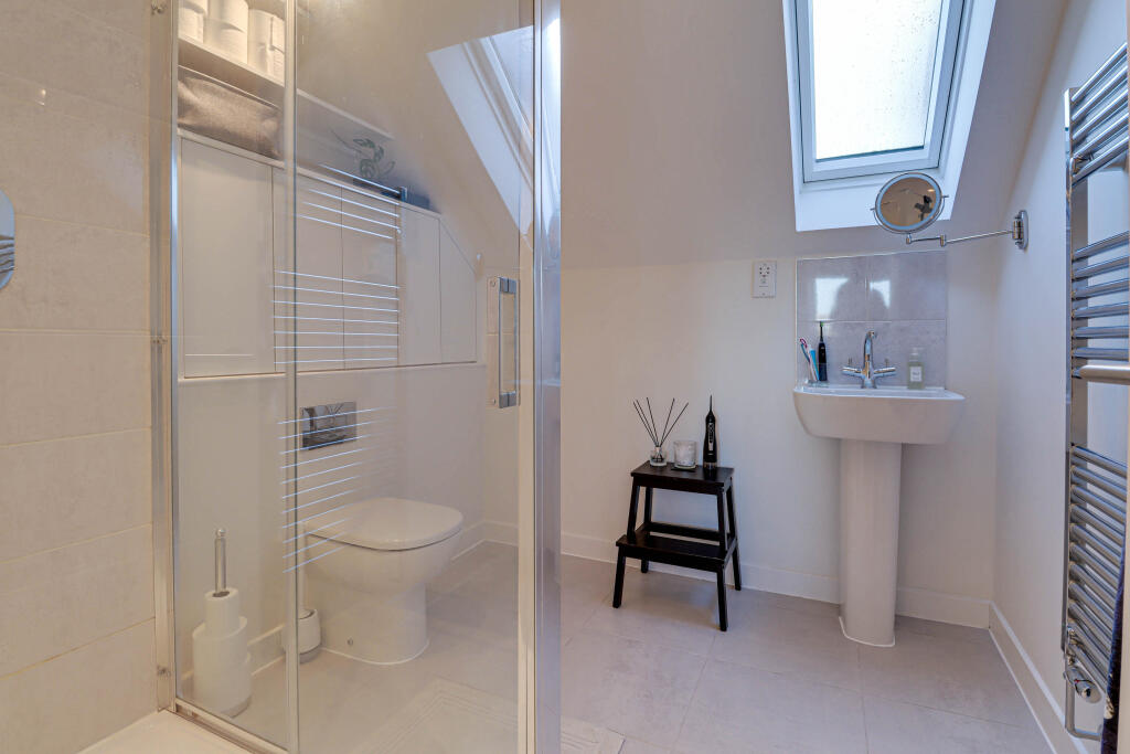 Ensuite to Principal Bedroom