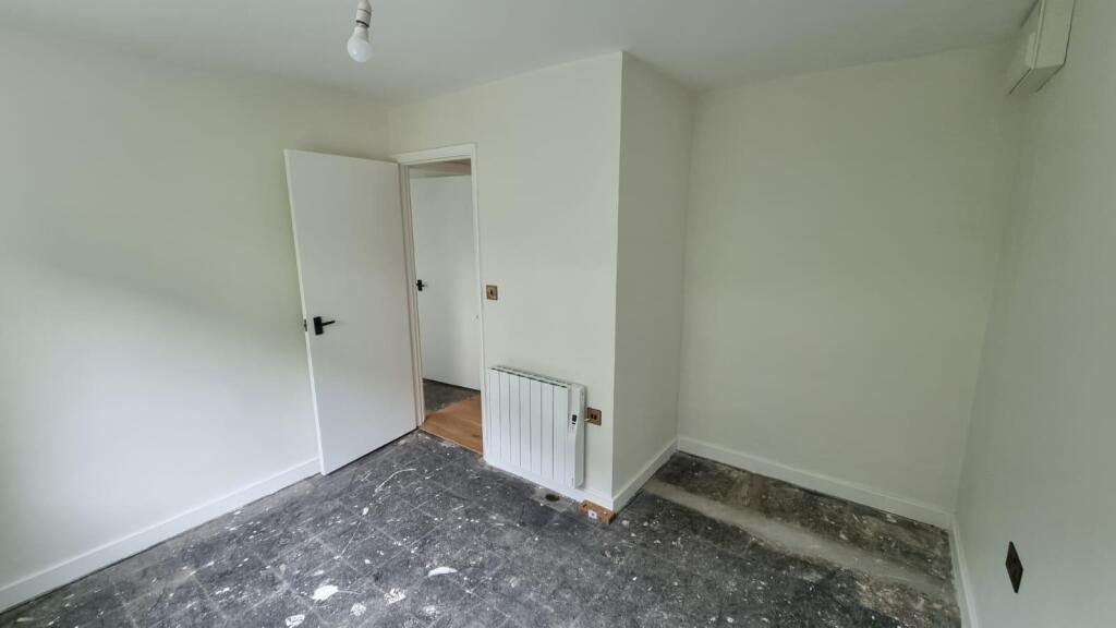 9HC Bedroom 2 1.jpeg