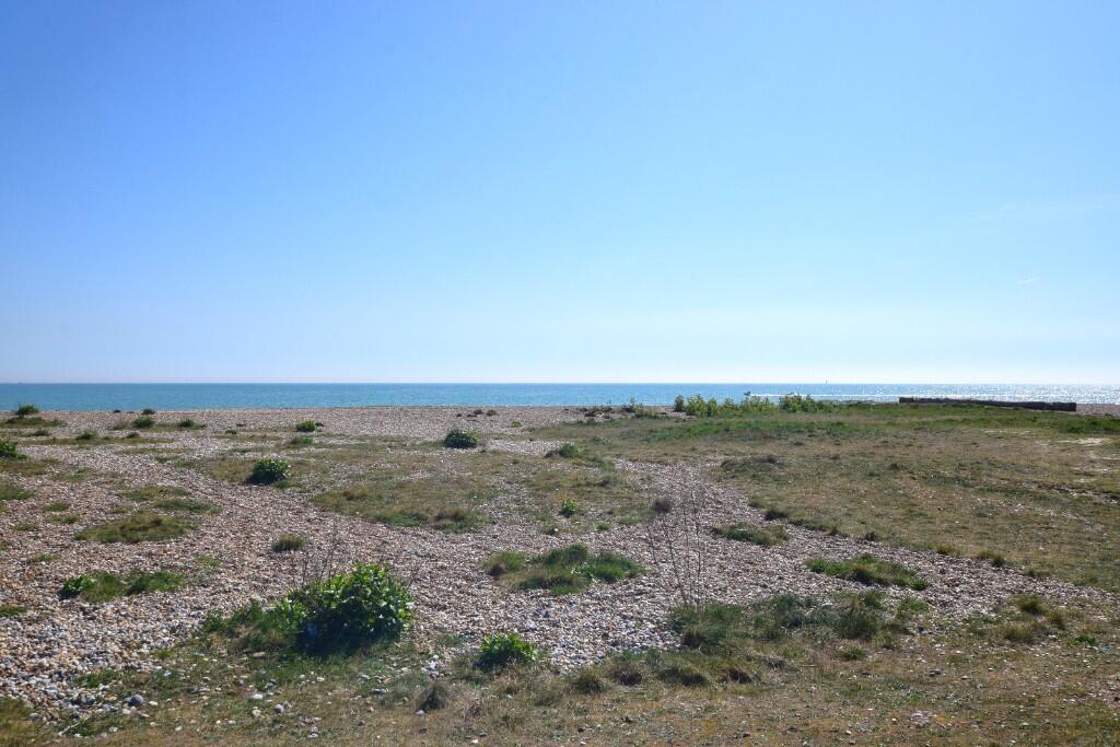 Beach &amp; Views (2)