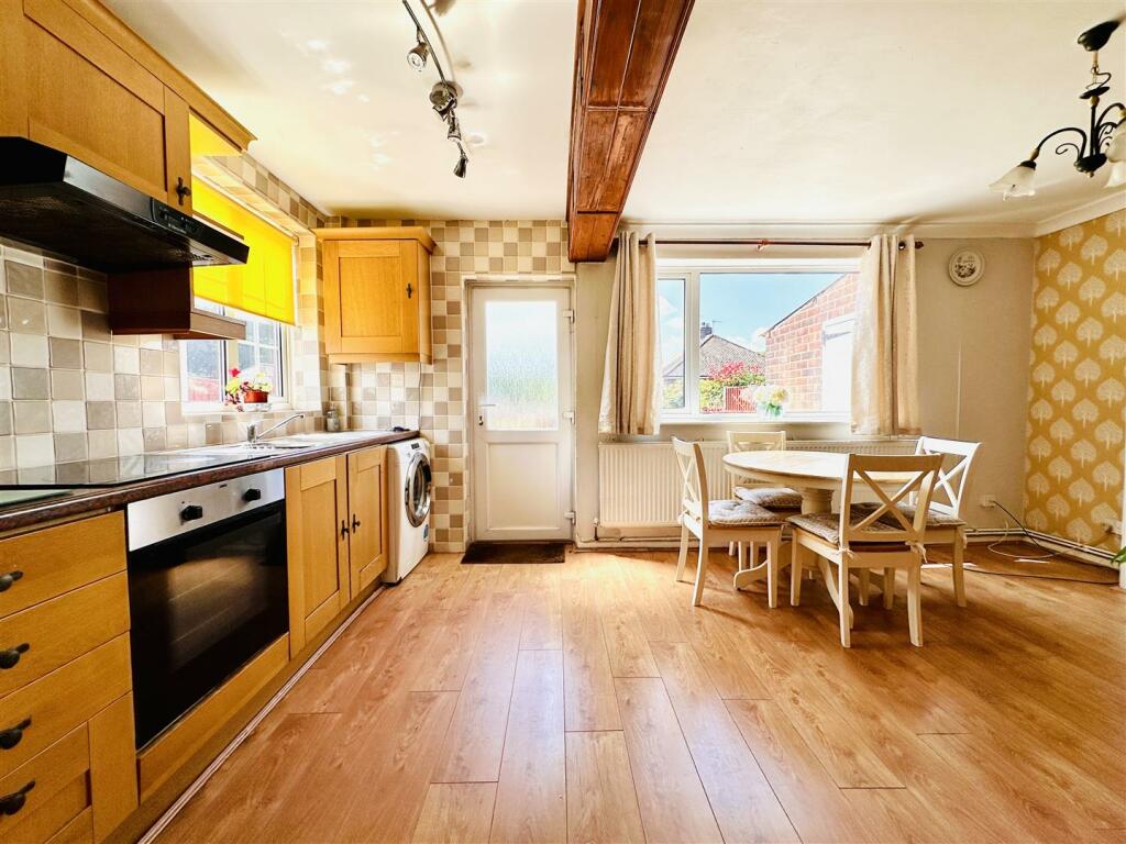 Kitchen Diner