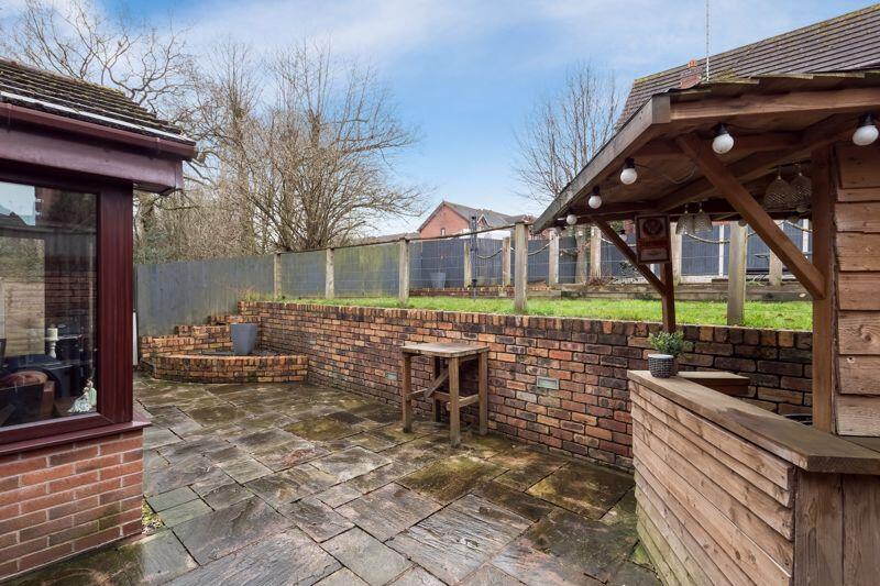 Patio &amp; Garden 