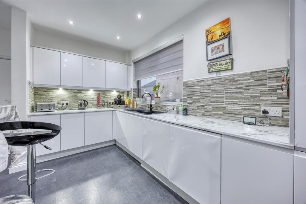 24_MUIRPARK_DRIVE_BISHOPBRIGGS_015.JPEG