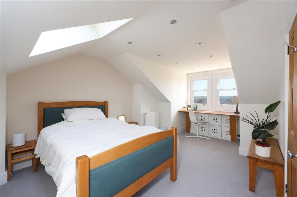 12 St Edwards Road 51.JPG