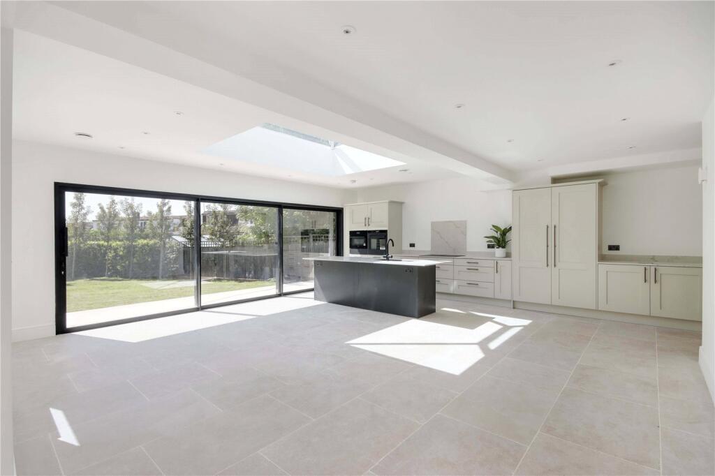 Kitchen/Sitting Room