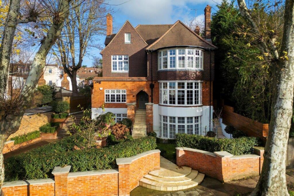 Rosecroft Avenue, Hampstead, London, NW3