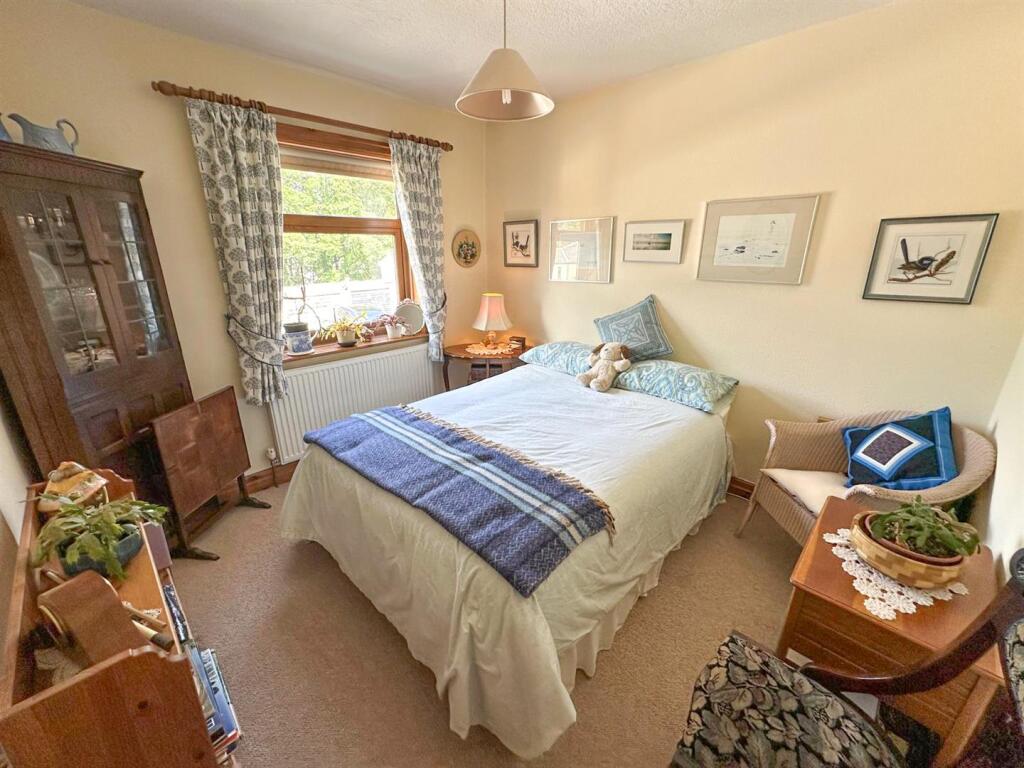 2 bed terrace, Silsden