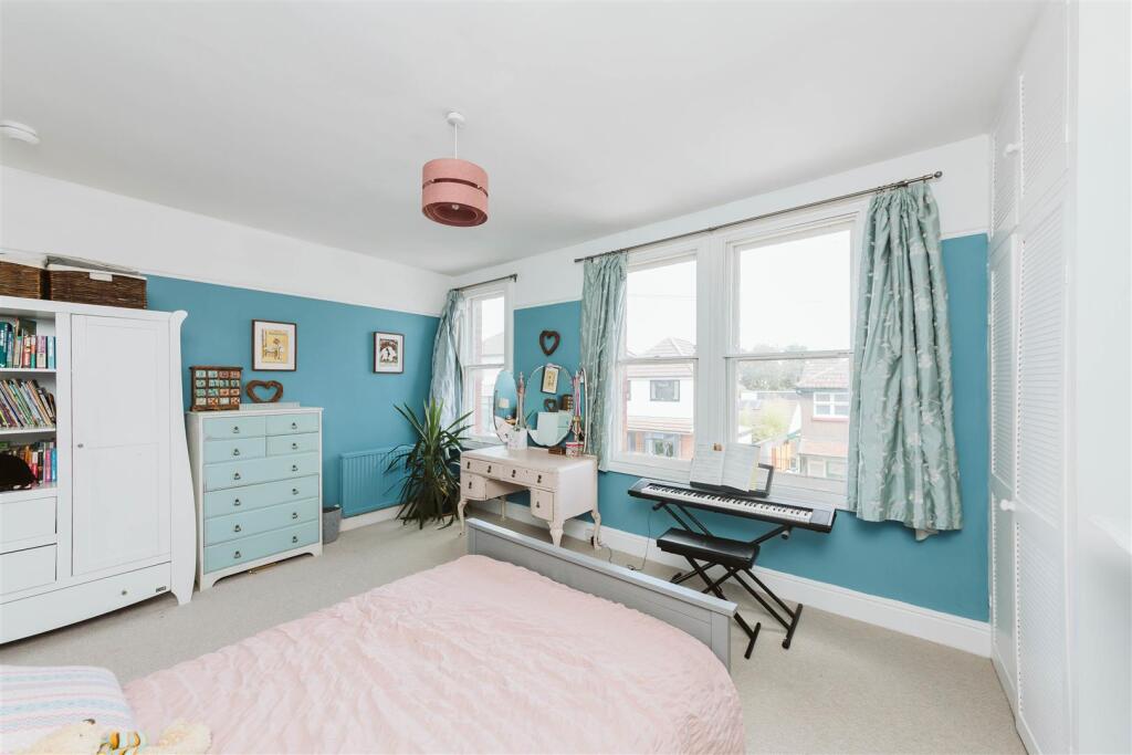 Cairns Road (18).jpg