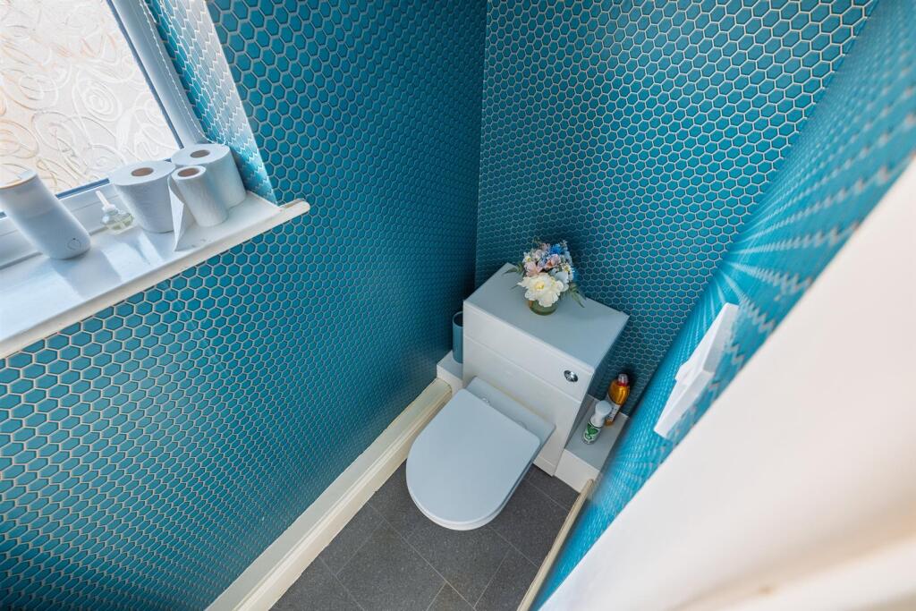 4 Bushell Close-62.jpg