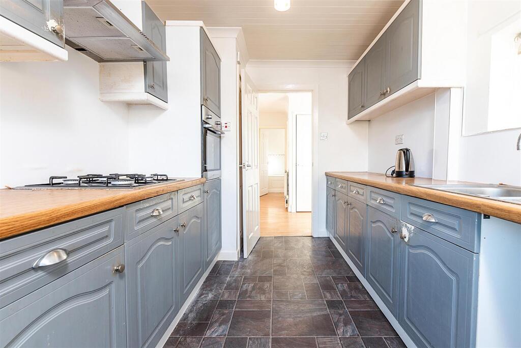 16 Conway Drive, Shepshed (12 of 28).jpg