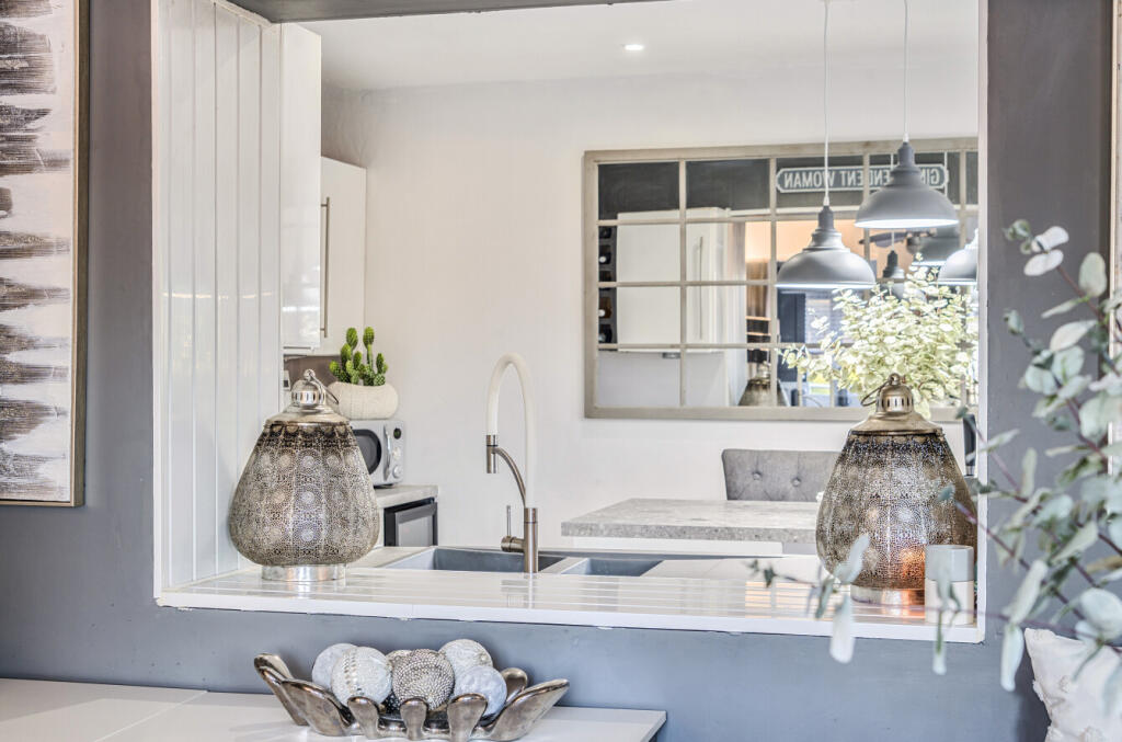 1360091-13-68d500...