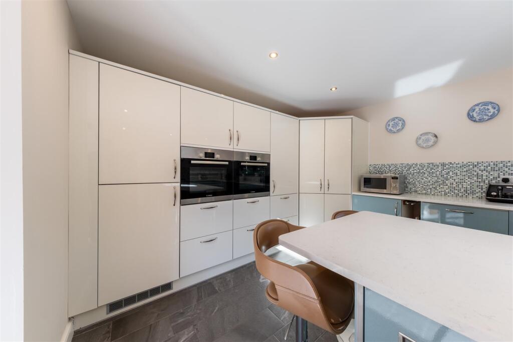 Lichfield Cottage-003.jpg