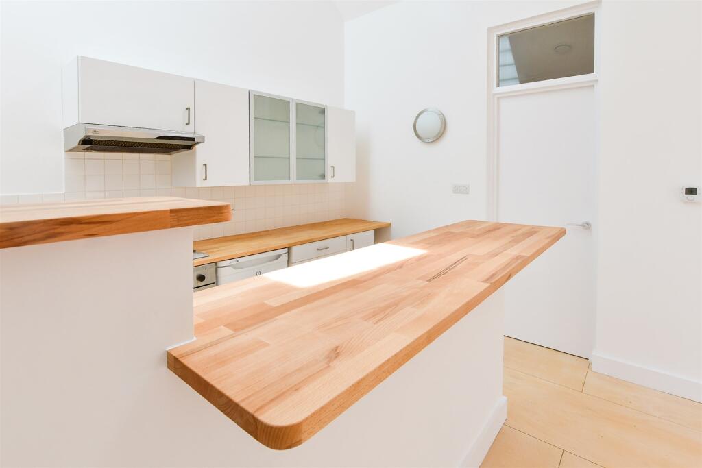 Internal Lifestyle Photograph