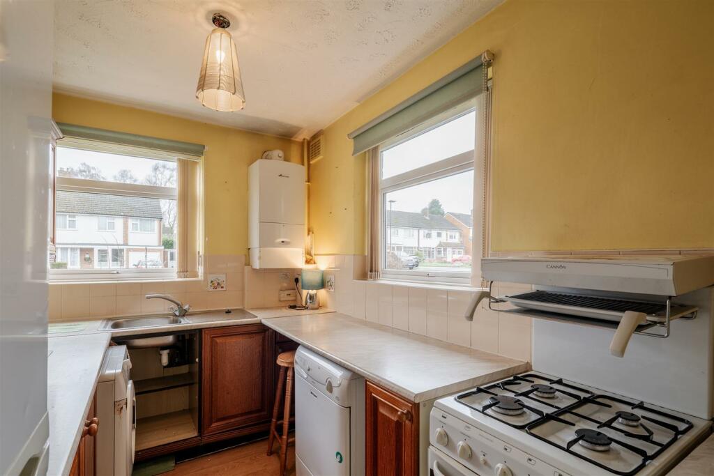 16_m_10small (Large).jpg