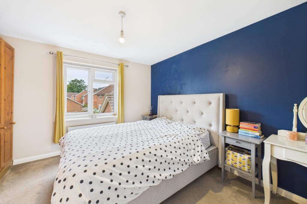 CAM03162G0-PR0309-STILL001