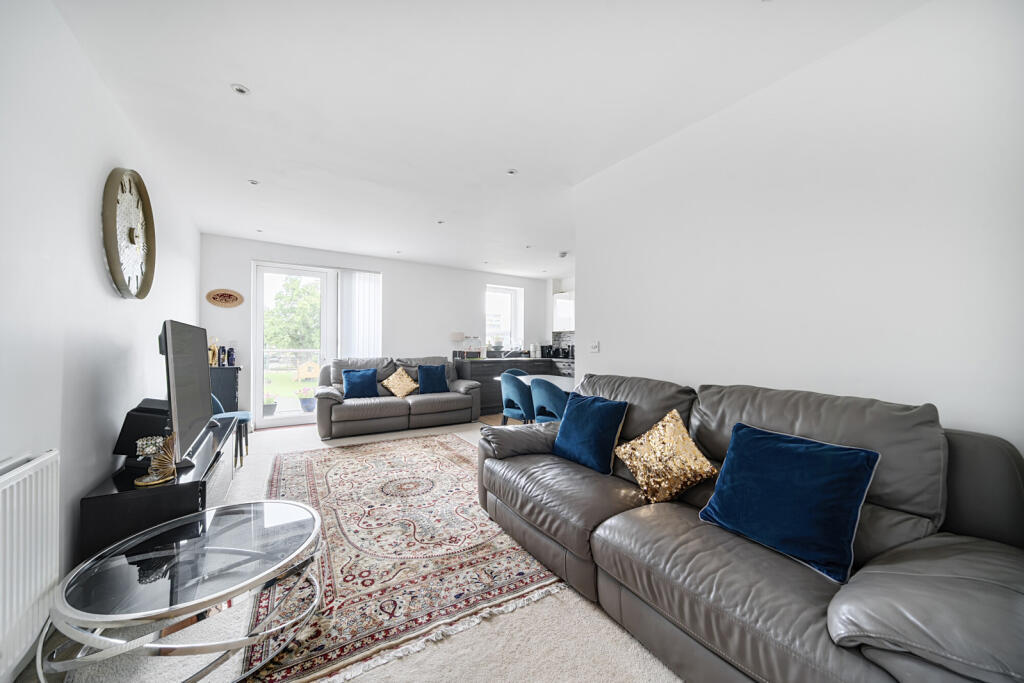 1317430-12-687633...