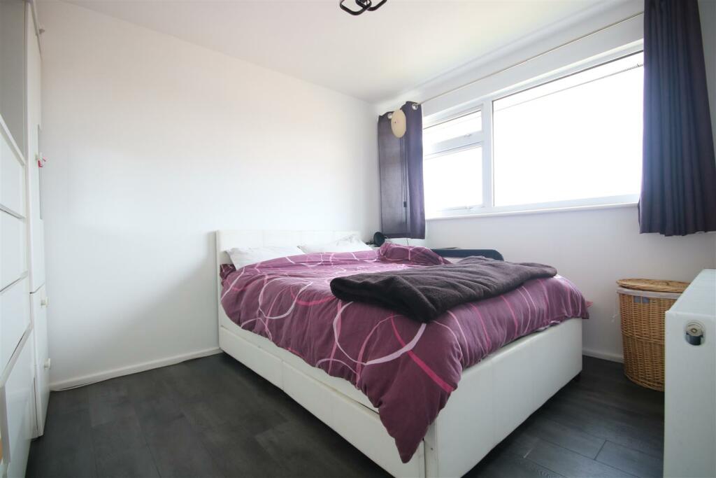 bed2.JPG