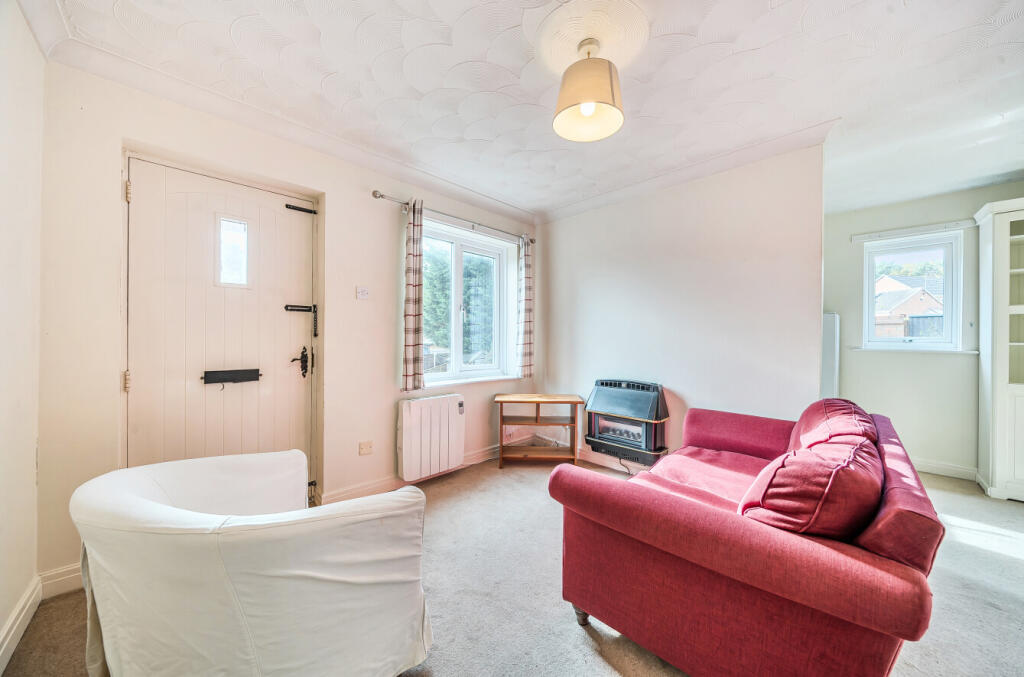 1373670-8-68ff6ca...