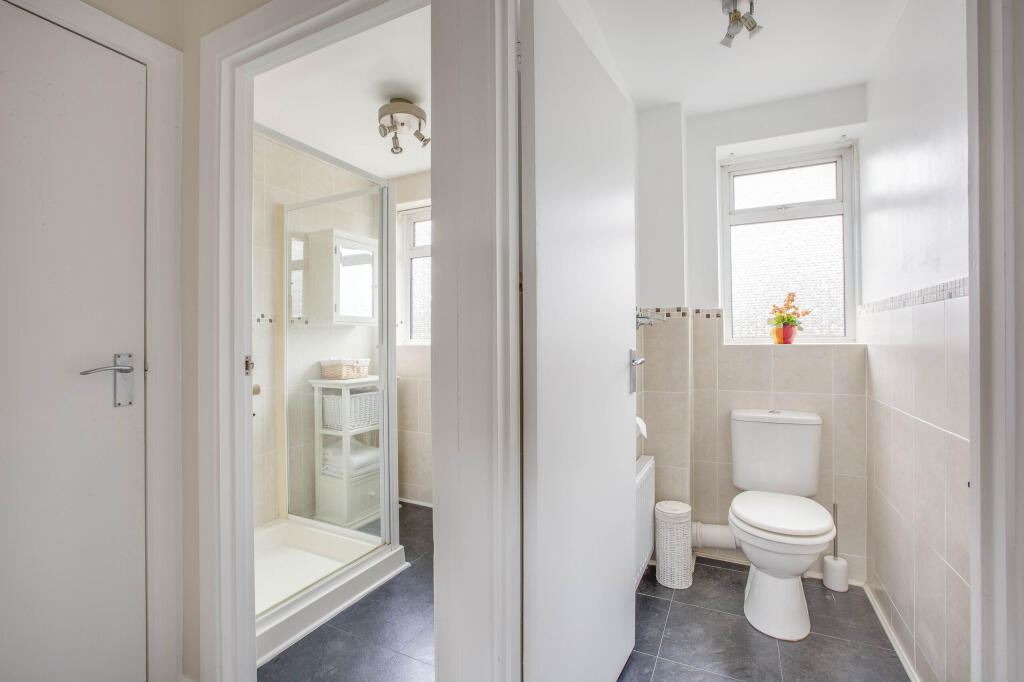 2 Old Kiln Lane, HP10 9NR (LOW RES)-5