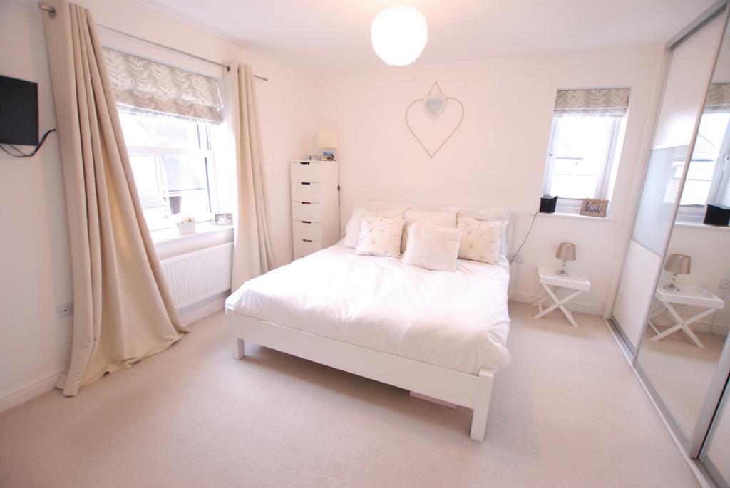 Principal bedroom