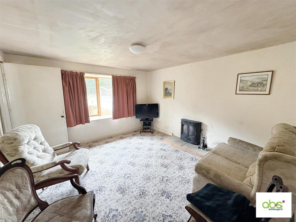 lounge.jpg